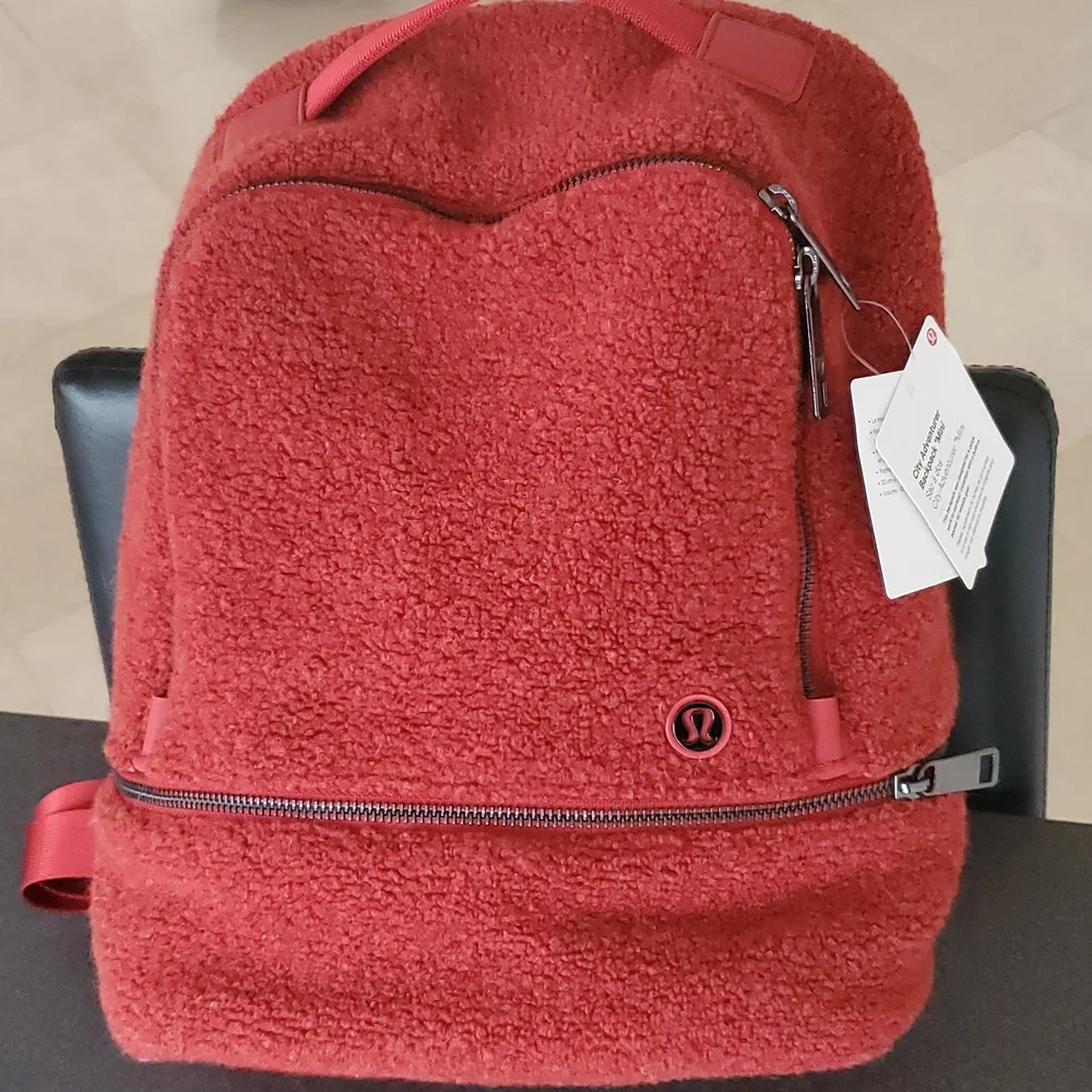 NWT City Adventurer Sherpa Backpack Mini, *10L in Heathered Magma